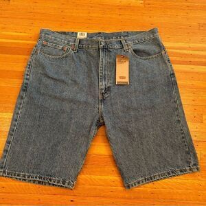 Levi’s Men’s 505 Regular Jean shorts NWT